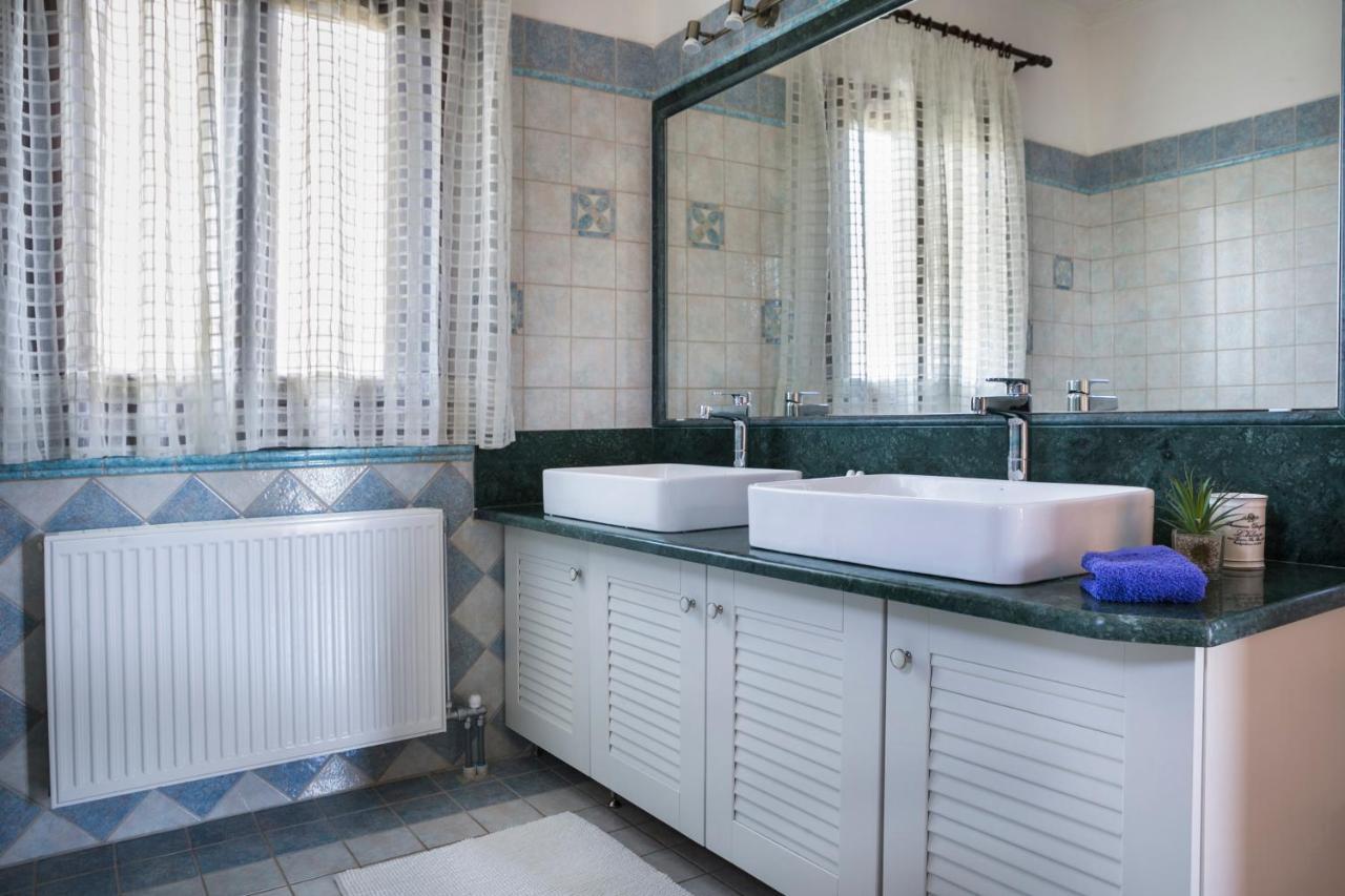 Villa Cara Metaxata Екстер'єр фото